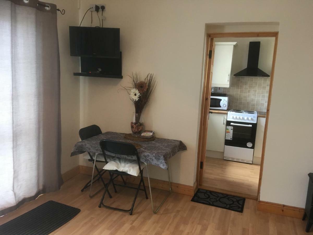 Baurleigh Studio Apartment P72F340 Lissaphooca Cross Roads Exteriér fotografie